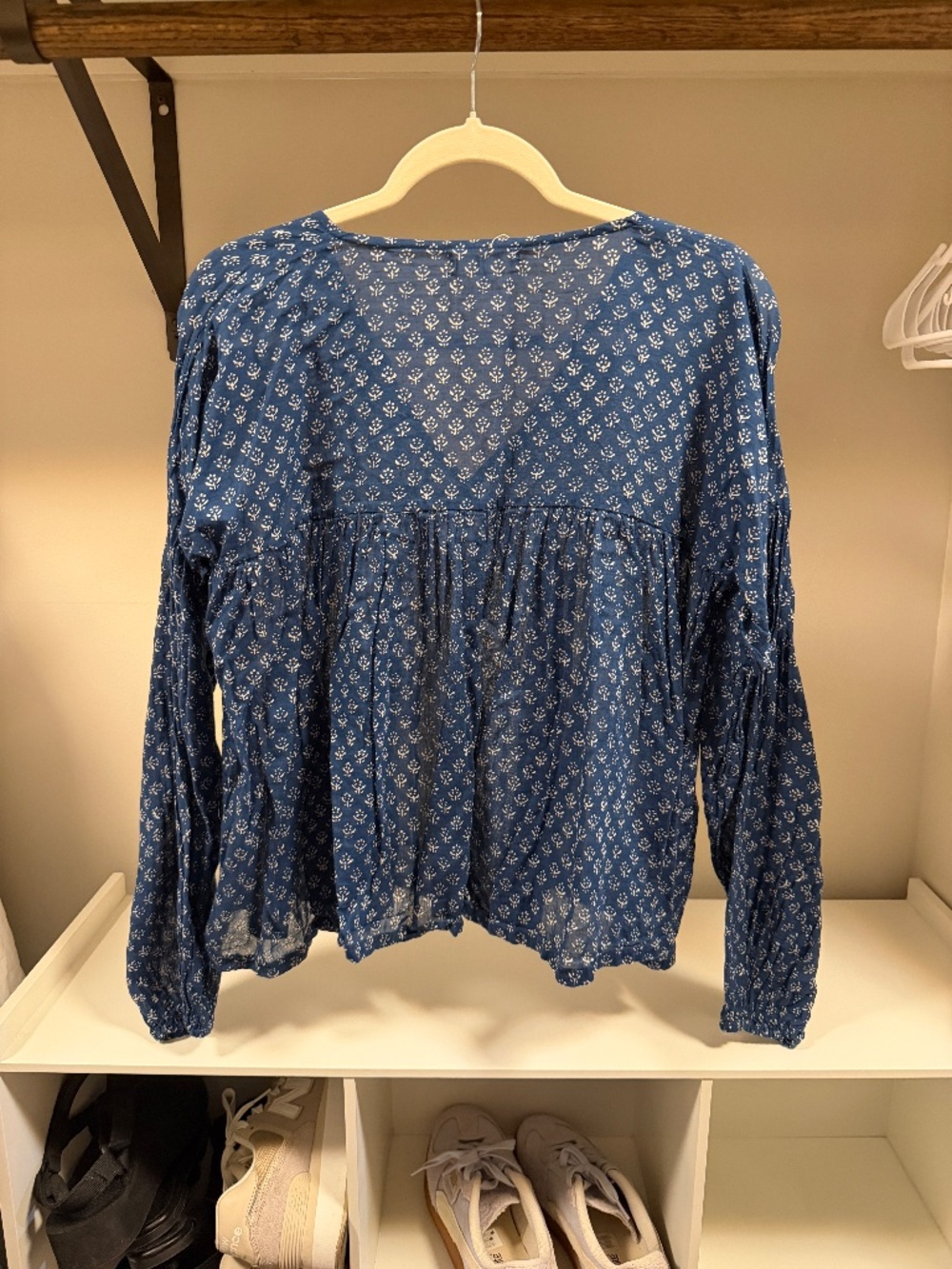 Daughters of India Rashmi Blouse in Navy - Picture 3 of 3